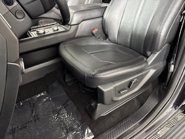 Certified 2019 Ford Expedition Limited w/ Equipment Group 302A AWD/4WD image 20