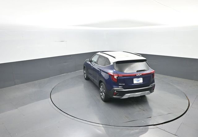 Used 2024 Kia Seltos S FWD image 29