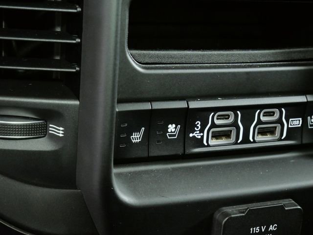 Used 2019 RAM 1500 Limited AWD/4WD image 18