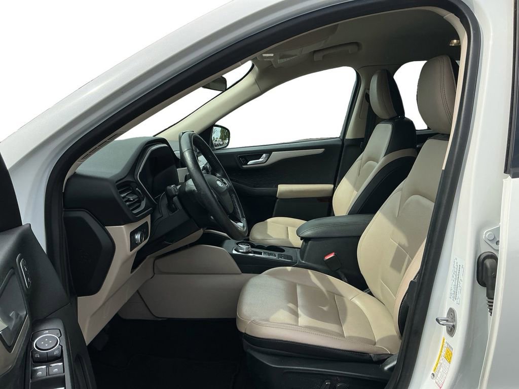 Certified 2020 Ford Escape SEL FWD image 14