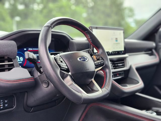 Certified 2025 Ford Explorer ST-Line w/ Premium Package AWD/4WD image 21