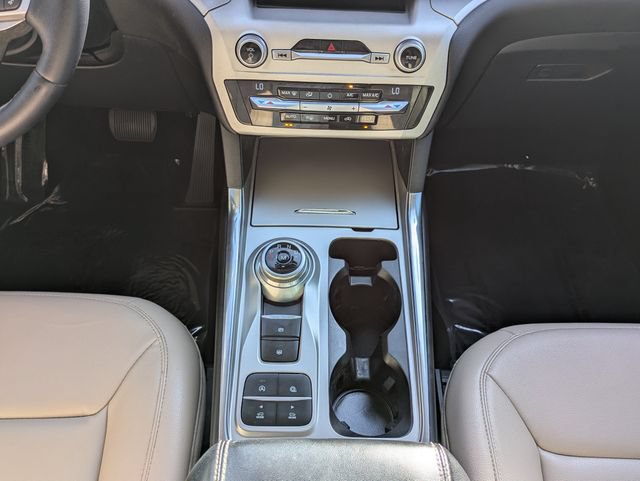 Certified 2020 Ford Explorer XLT w/ Equipment Group 202A RWD image 19