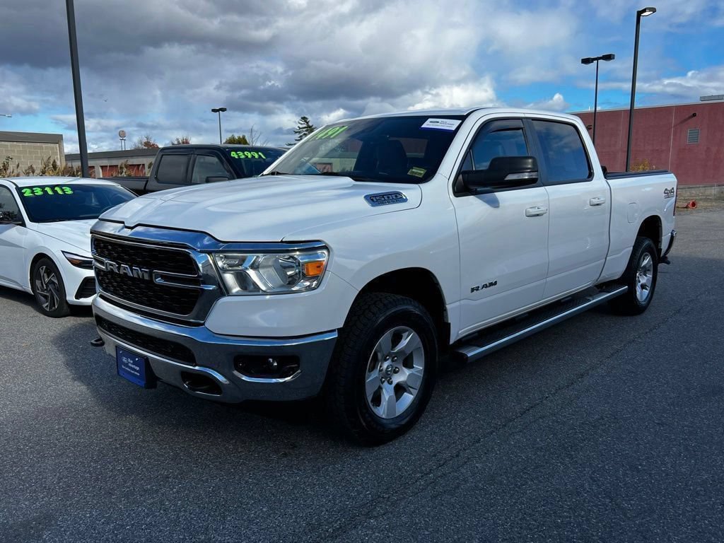 Used 2022 RAM 1500 Big Horn AWD/4WD image 3