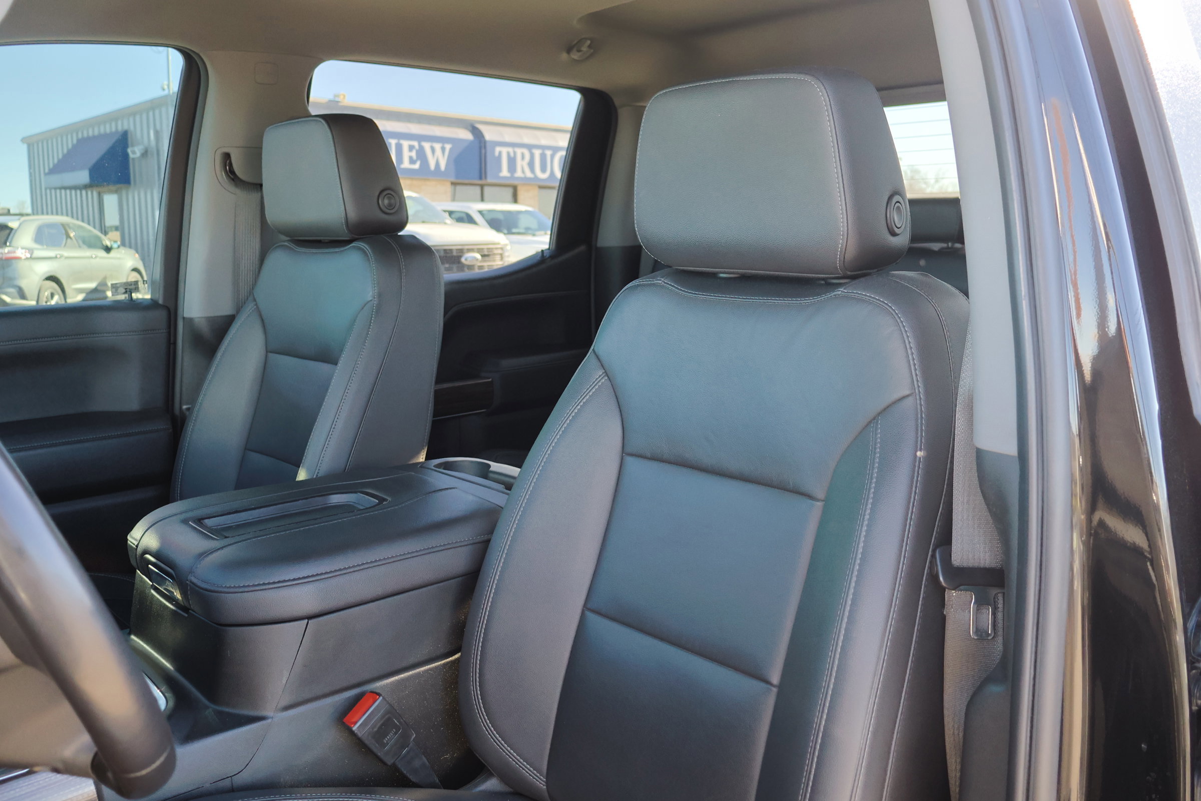 Used 2021 Chevrolet Silverado 1500 RST w/ Convenience Package II image 23