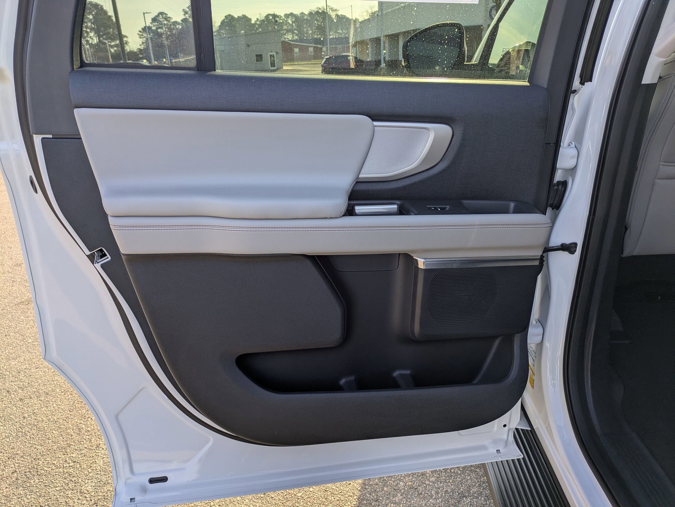 Certified 2025 Ford Expedition Max Active image 29