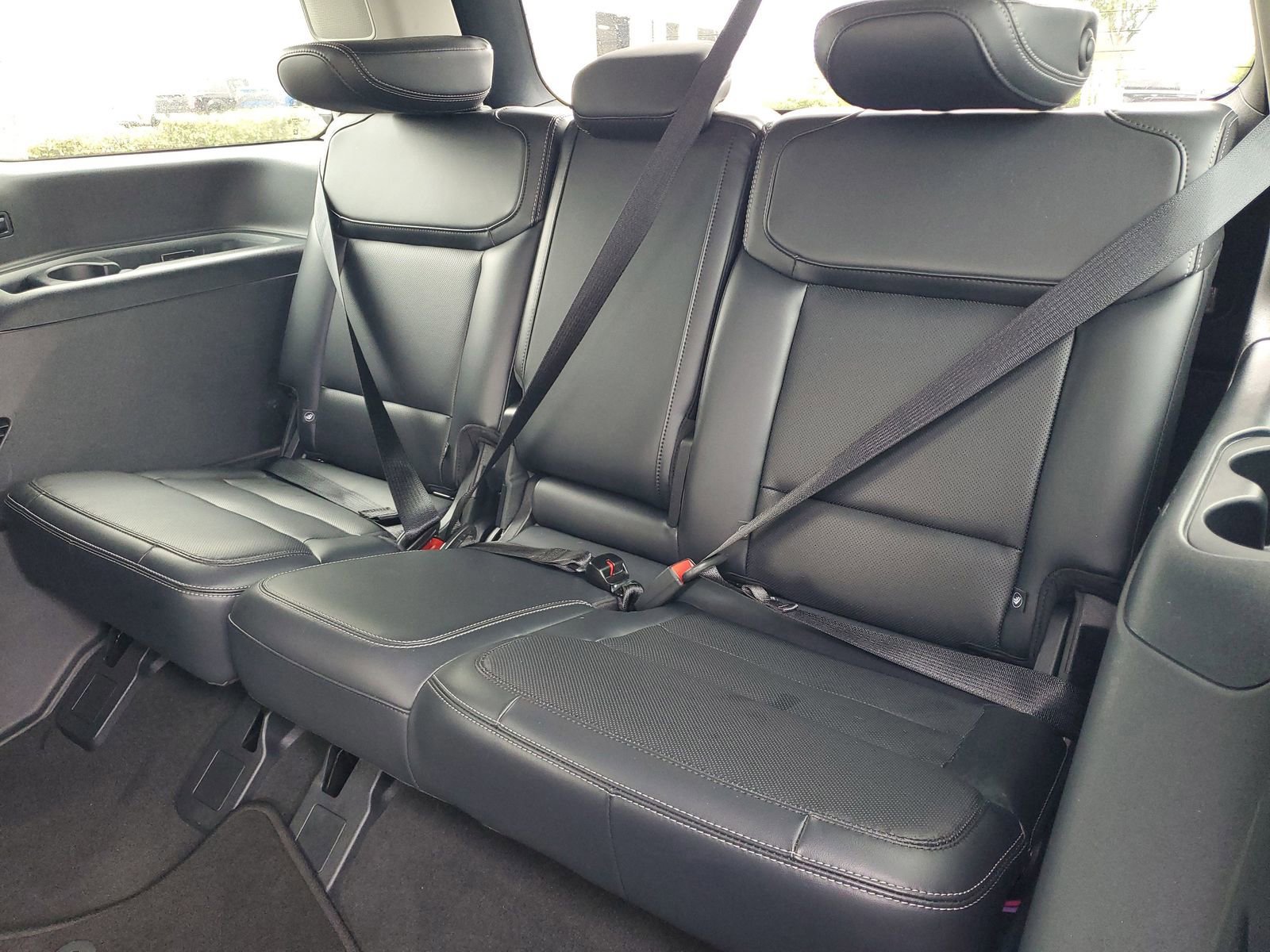 Certified 2025 Ford Expedition Platinum image 13