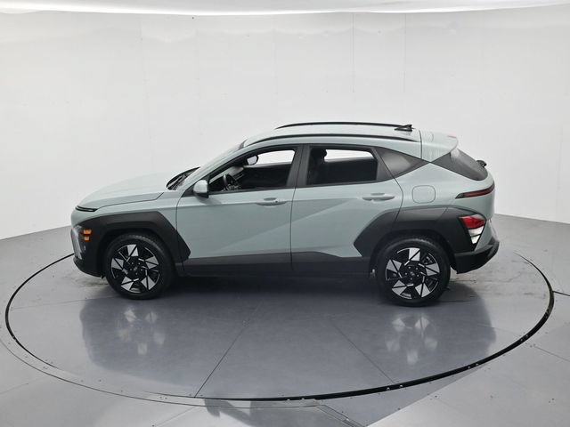Used 2024 Hyundai Kona SEL FWD image 45