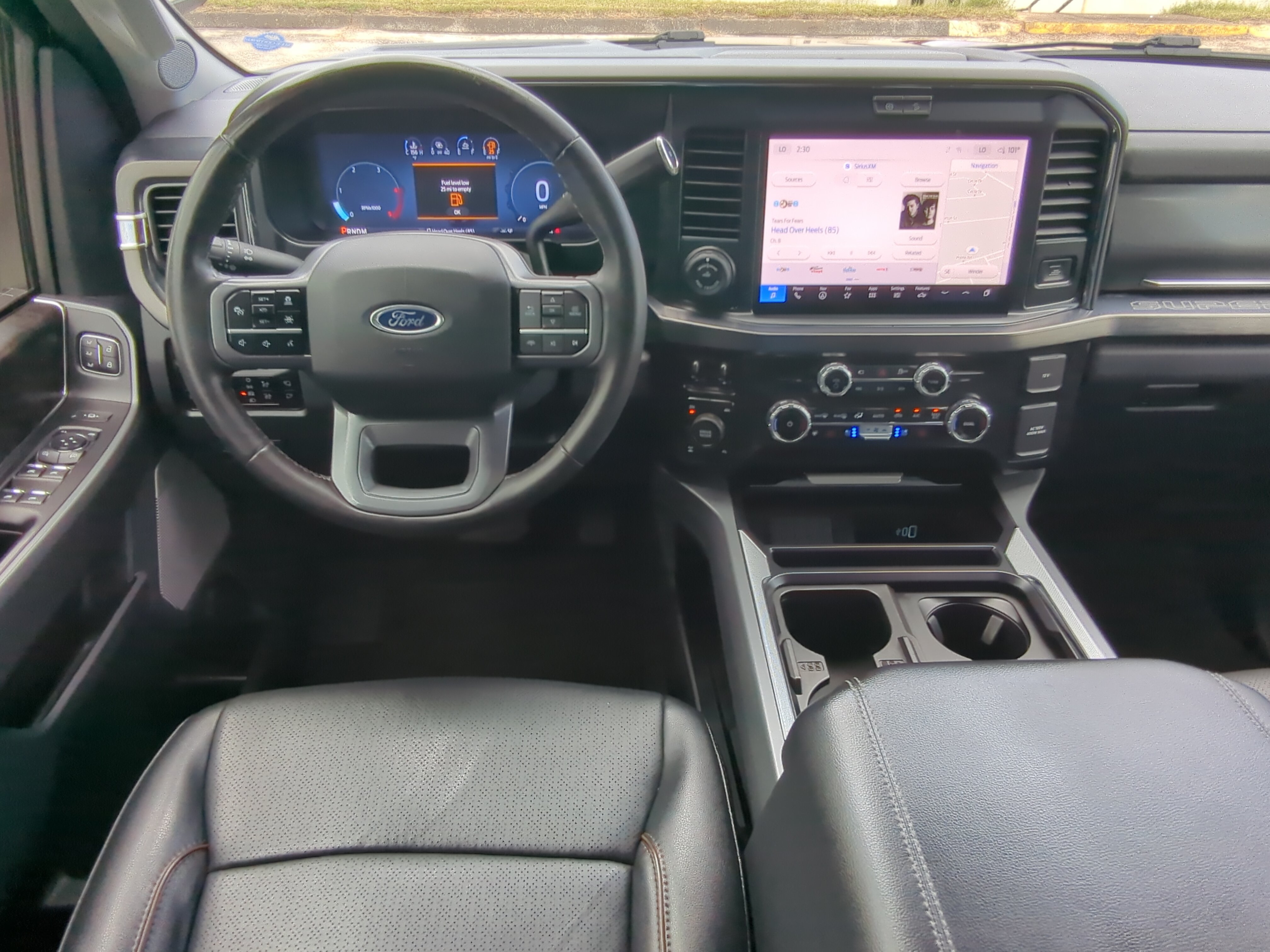 Certified 2025 Ford F250 Lariat w/ Lariat Ultimate Package AWD/4WD image 14