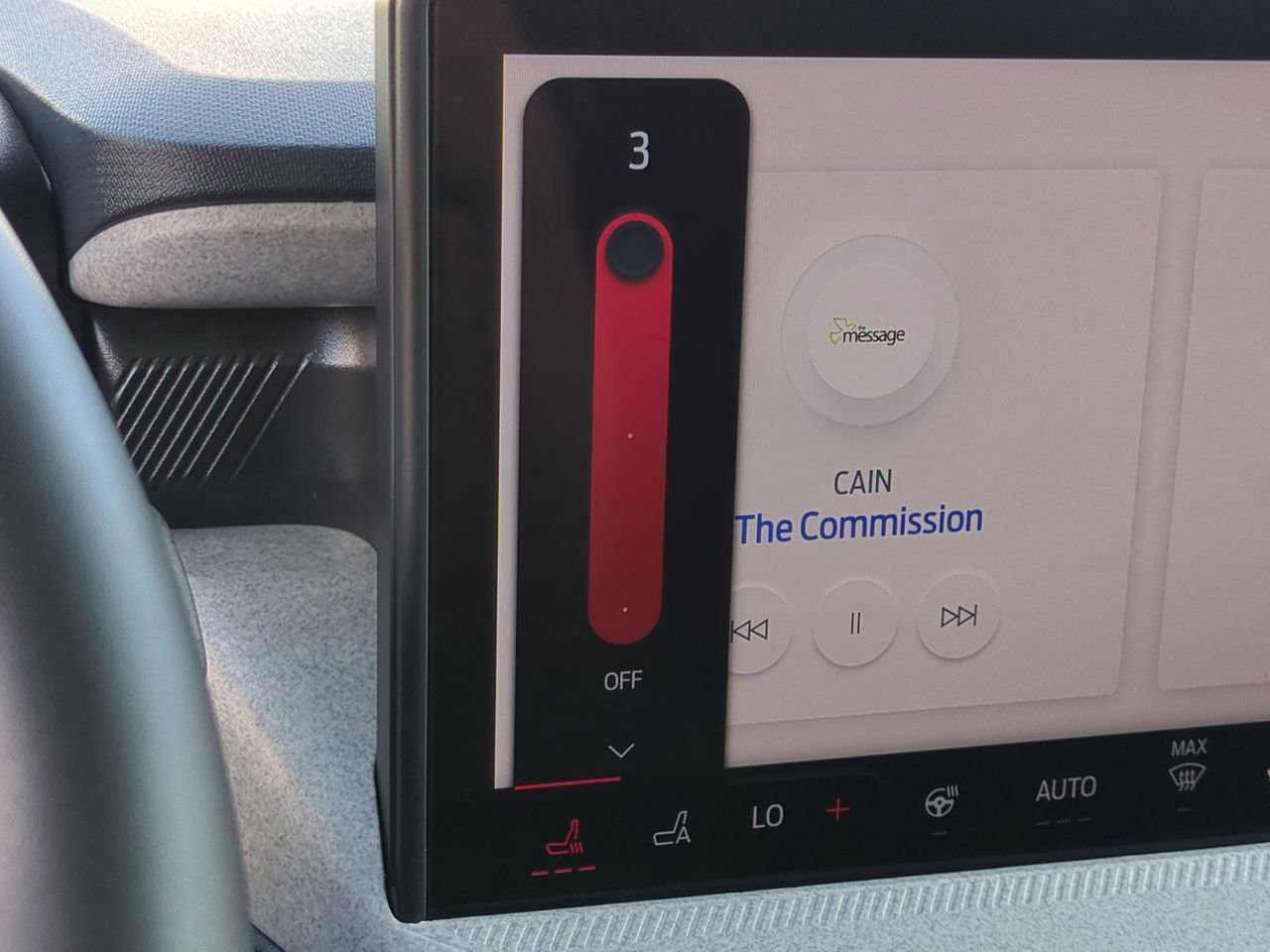 Certified 2025 Ford Maverick XLT w/ XLT Luxury Package image 21