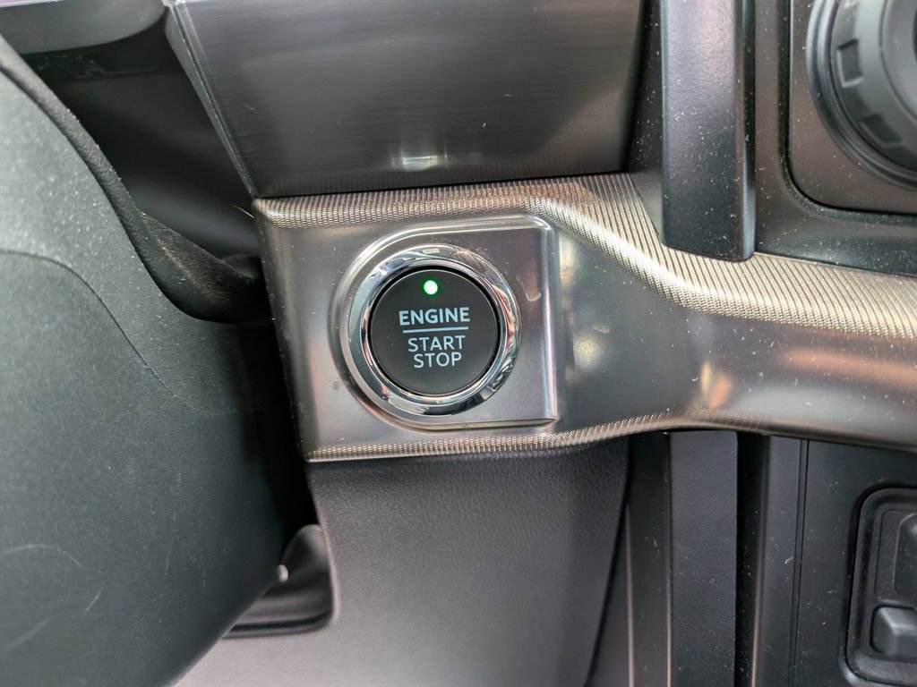 Certified 2023 Ford F150 Raptor w/ Raptor 37 Performance Package image 25