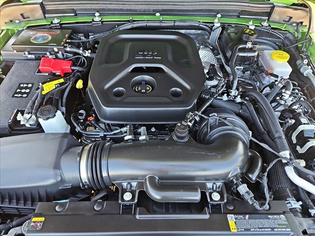 Used 2025 Jeep Wrangler Sport AWD/4WD image 21