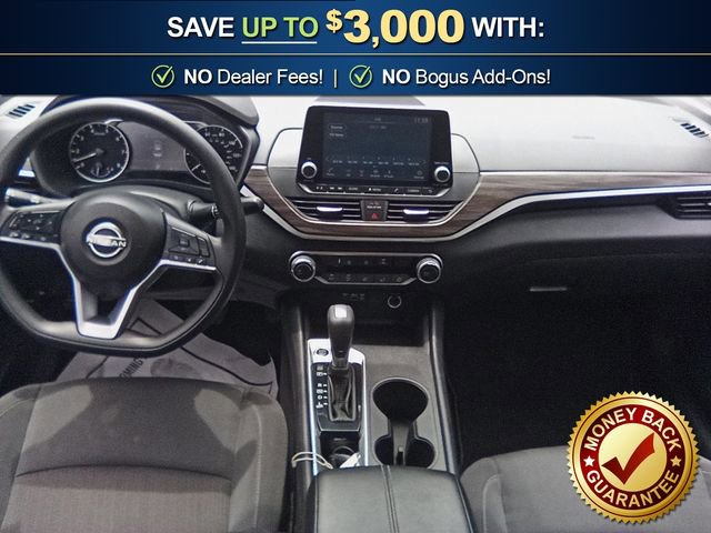 Used 2025 Nissan Altima 2.5 SV FWD image 20