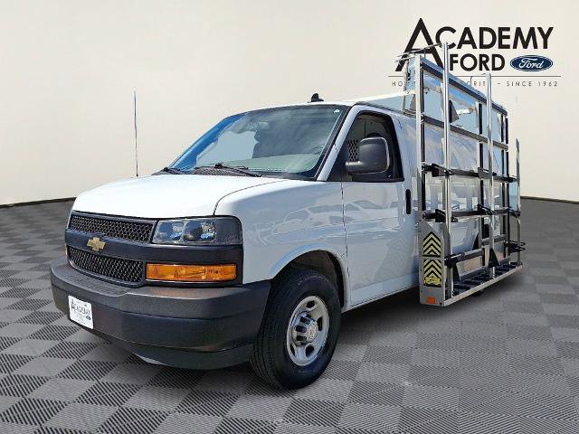Used 2021 Chevrolet Express 2500 w/ Communications Package RWD image 3