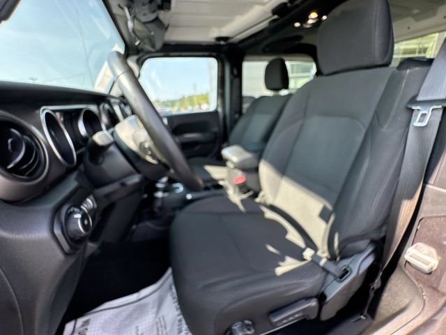 Used 2020 Jeep Wrangler Sport AWD/4WD image 11