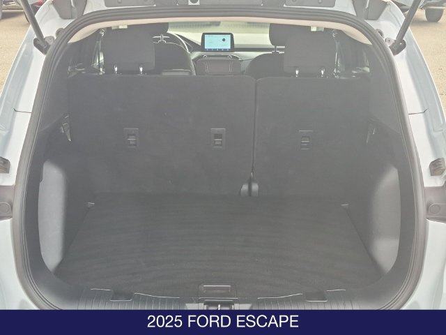 Certified 2025 Ford Escape Active FWD image 10