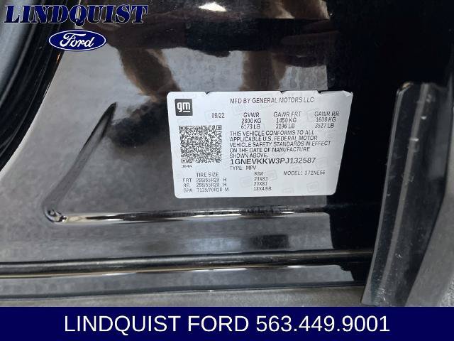 Used 2023 Chevrolet Traverse Premier w/ Redline Edition AWD/4WD image 19