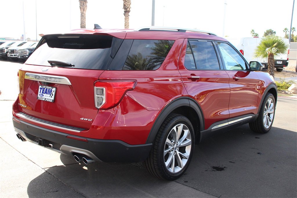 Certified 2021 Ford Explorer Platinum w/ Equipment Group 601A image 8