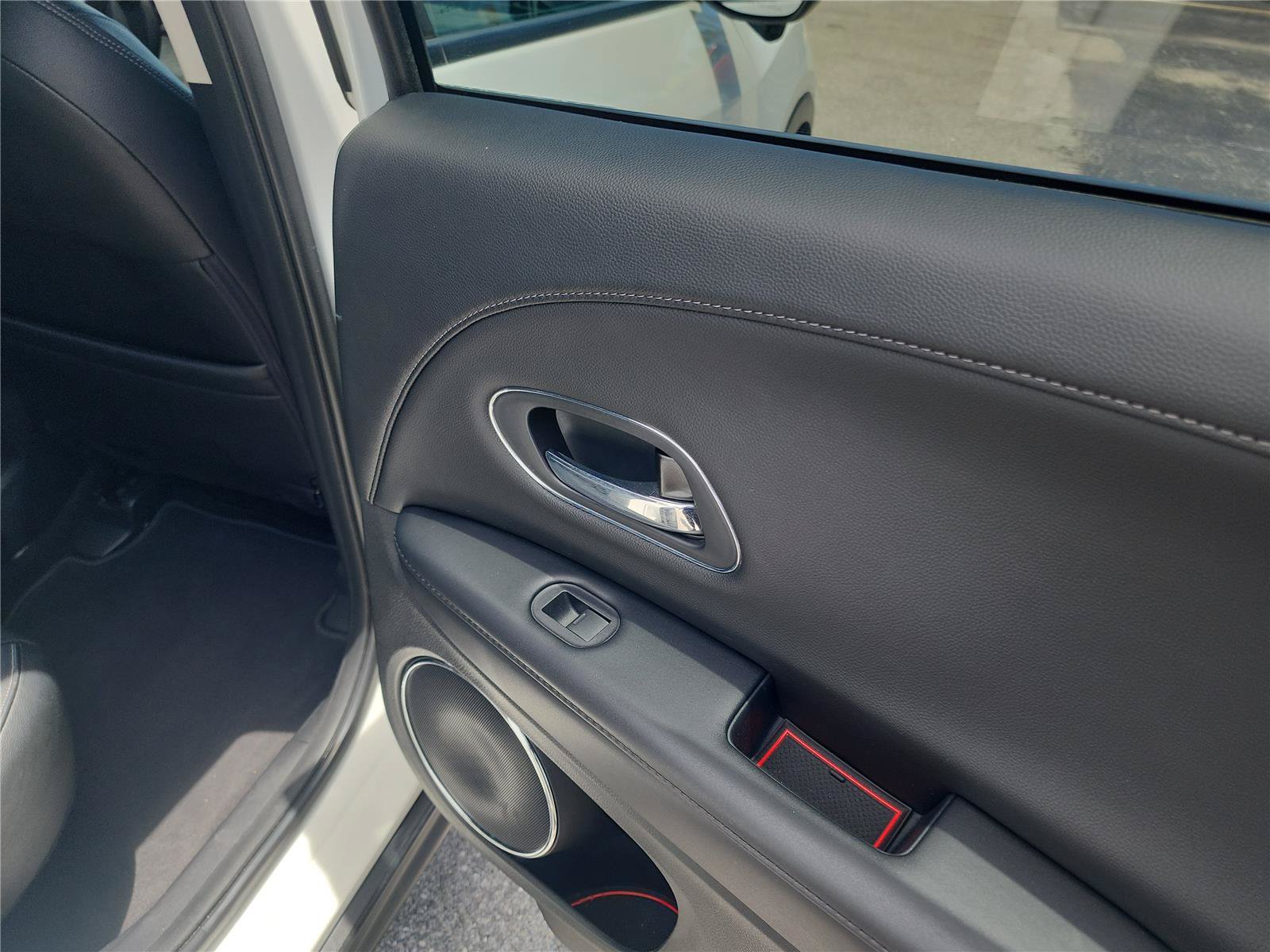 Used 2019 Honda HR-V EX-L image 20