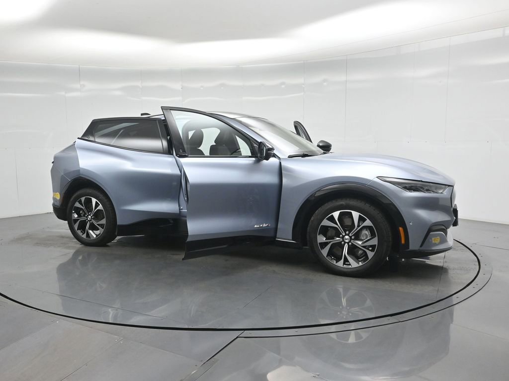 Certified 2022 Ford Mustang Mach-E Premium image 32