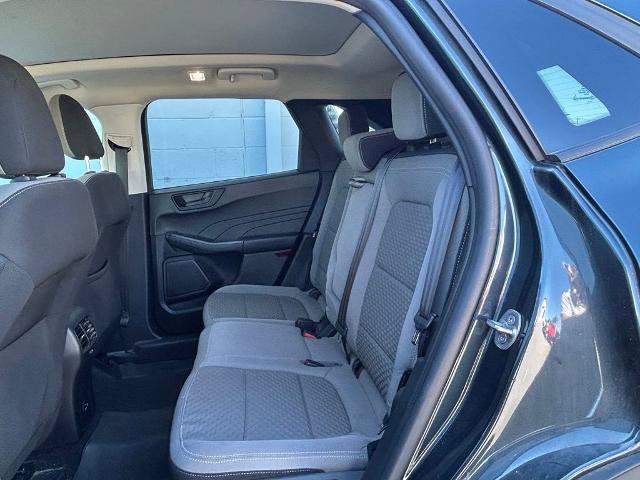 Certified 2022 Ford Escape SE w/ SE Sport Appearance Package AWD/4WD image 18