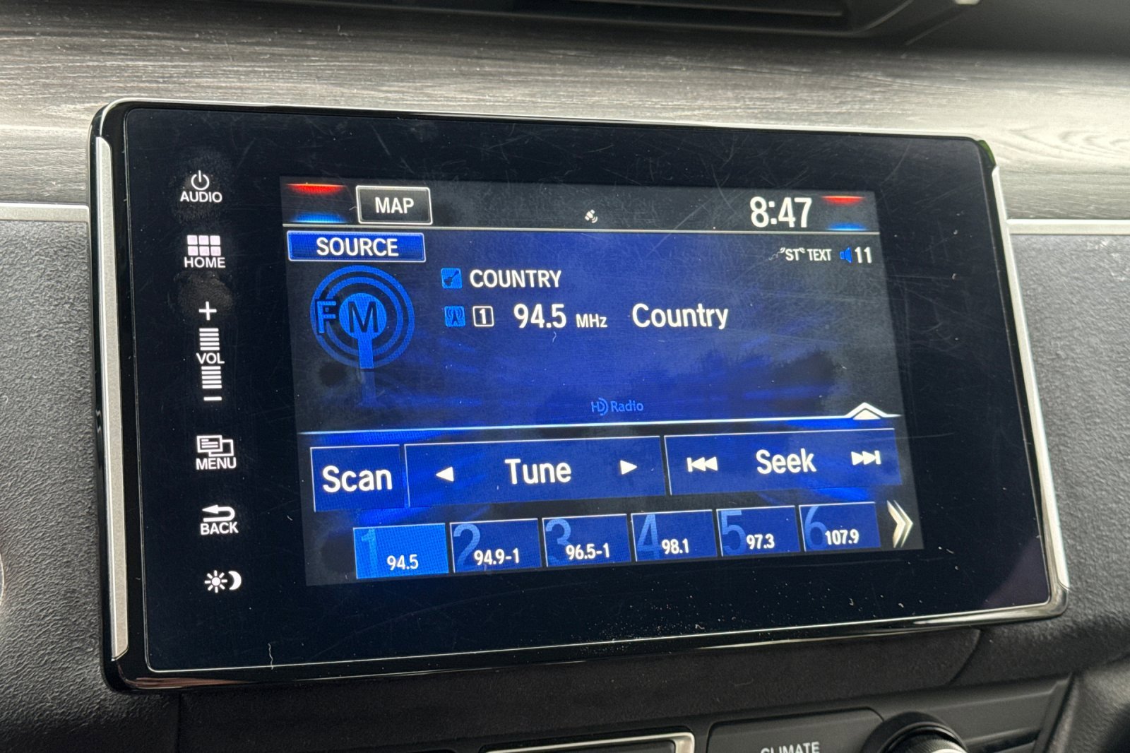 Used 2018 Honda Clarity Touring image 18