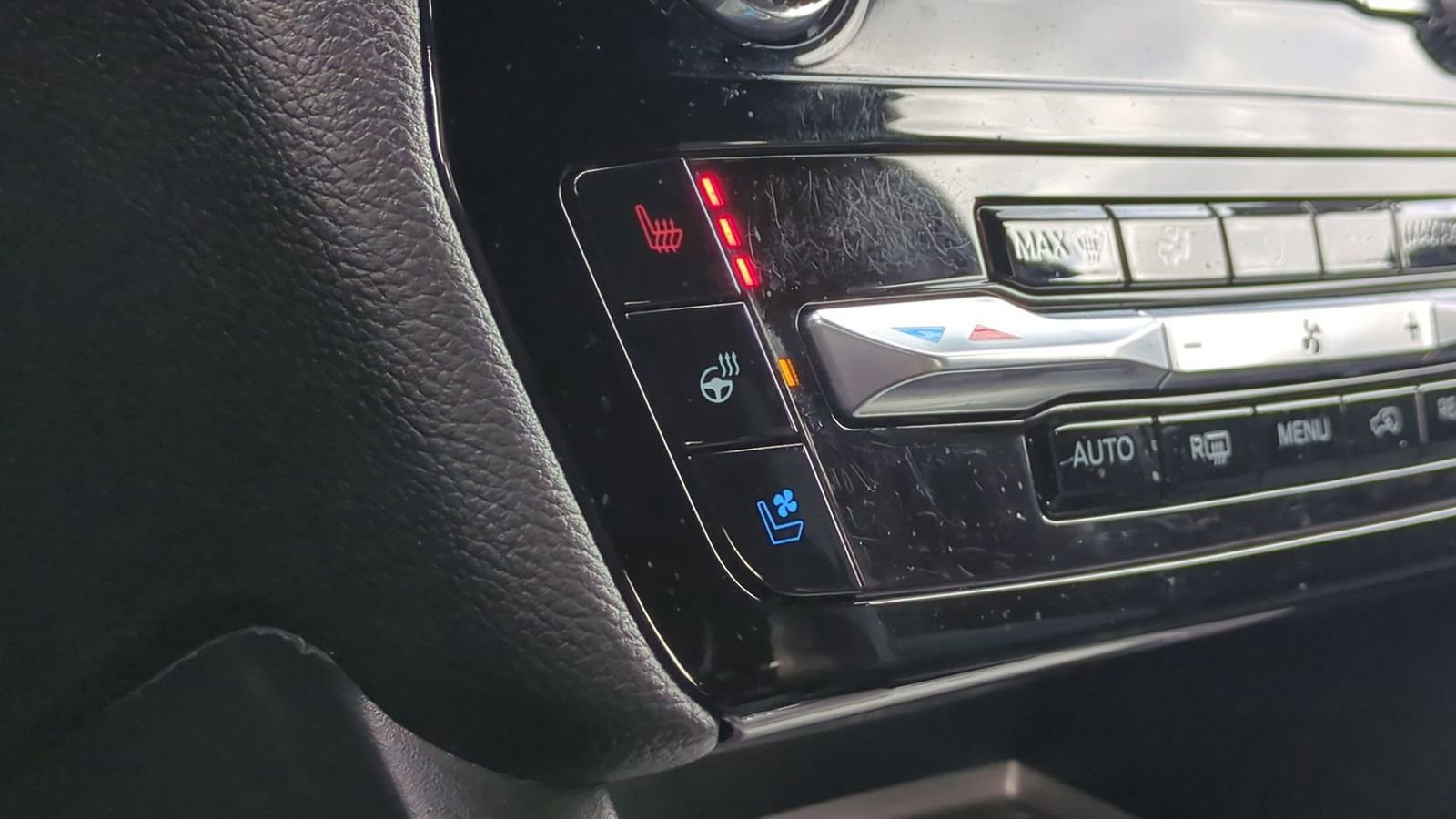 Certified 2023 Ford Explorer ST w/ Equipment Group 401A image 39