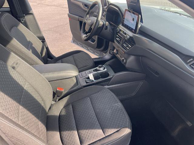 Certified 2023 Ford Escape Active AWD/4WD image 11
