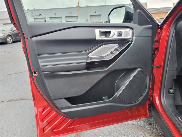 Certified 2023 Ford Explorer ST w/ Equipment Group 401A image 11