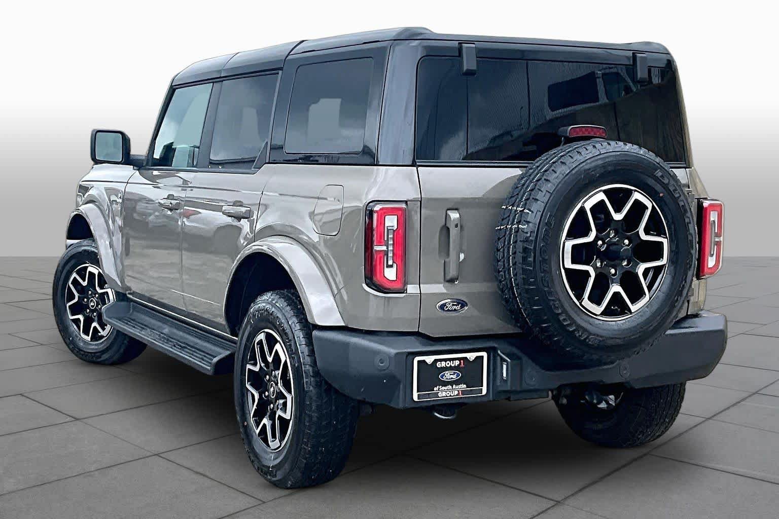 Certified 2025 Ford Bronco Outer Banks AWD/4WD image 12