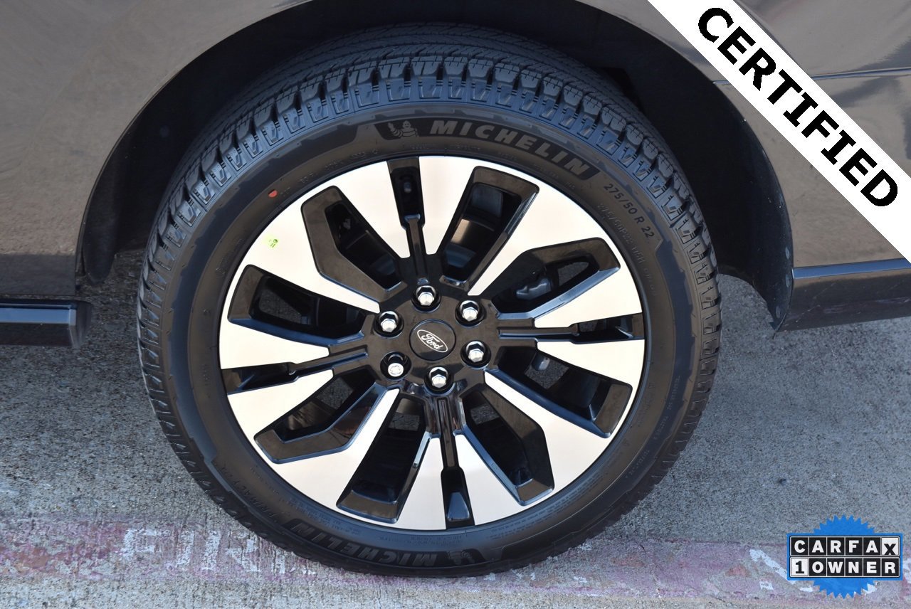Certified 2023 Ford Expedition Limited image 10