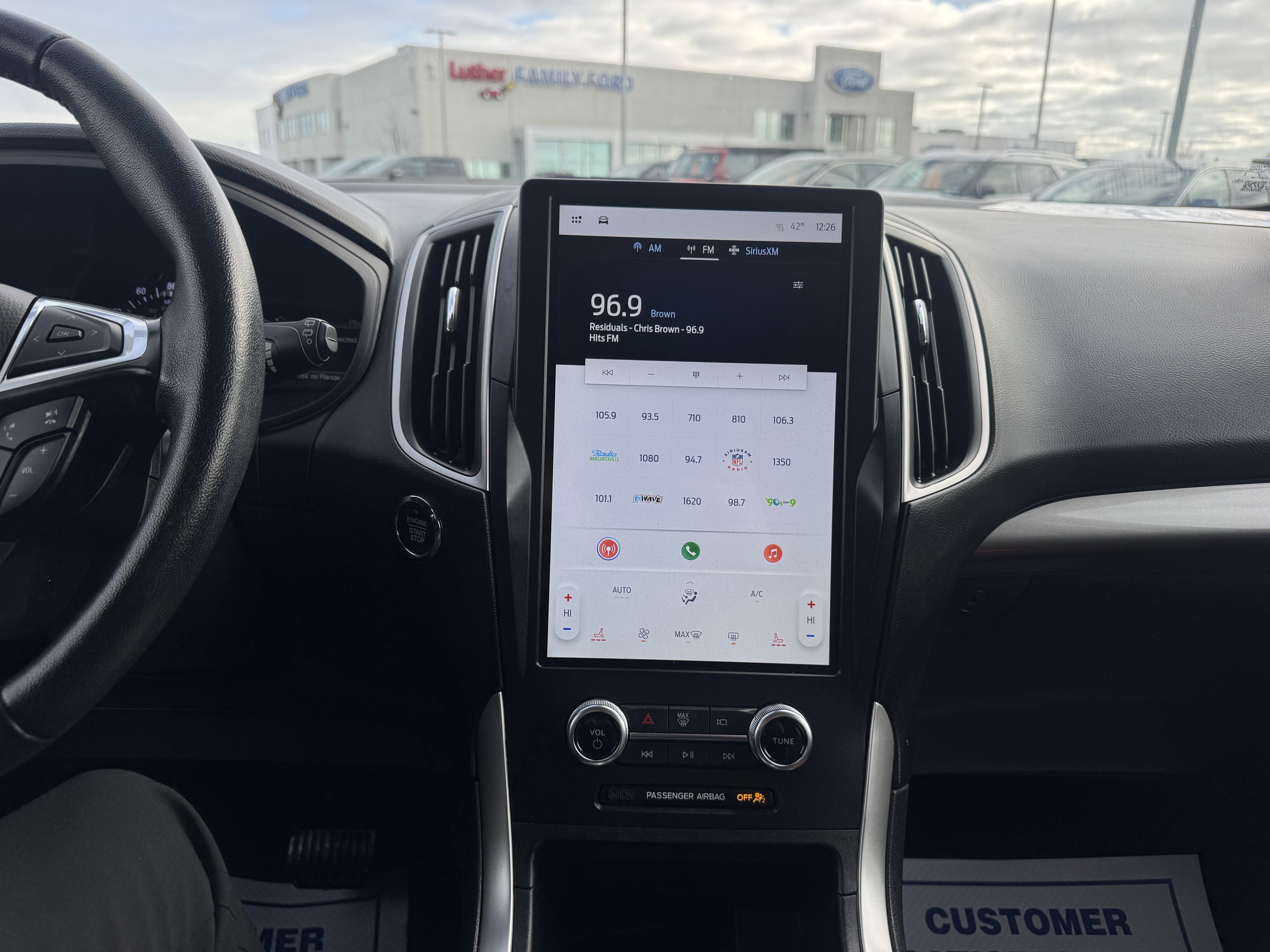 Certified 2024 Ford Edge SEL image 16