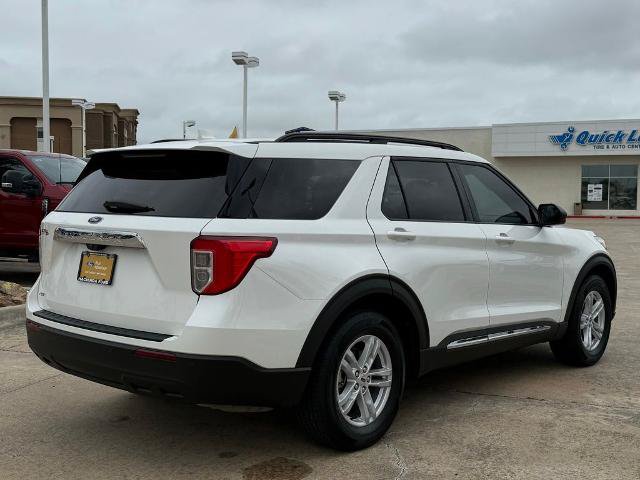 Certified 2024 Ford Explorer XLT RWD image 5