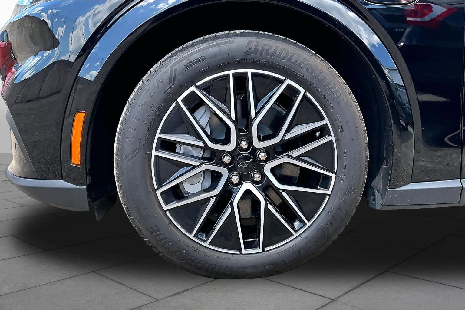Certified 2025 Ford Mustang Mach-E Premium AWD/4WD image 10