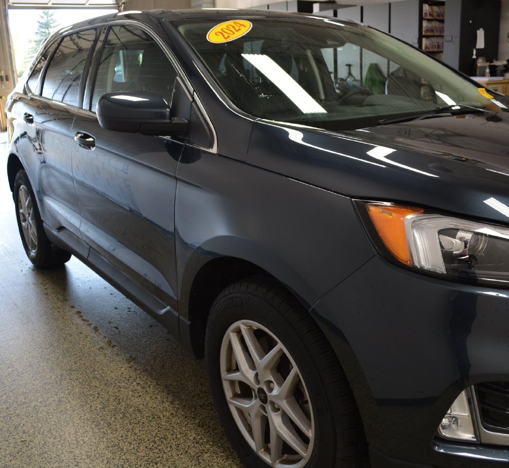 Certified 2024 Ford Edge SEL w/ Convenience Package AWD/4WD image 7