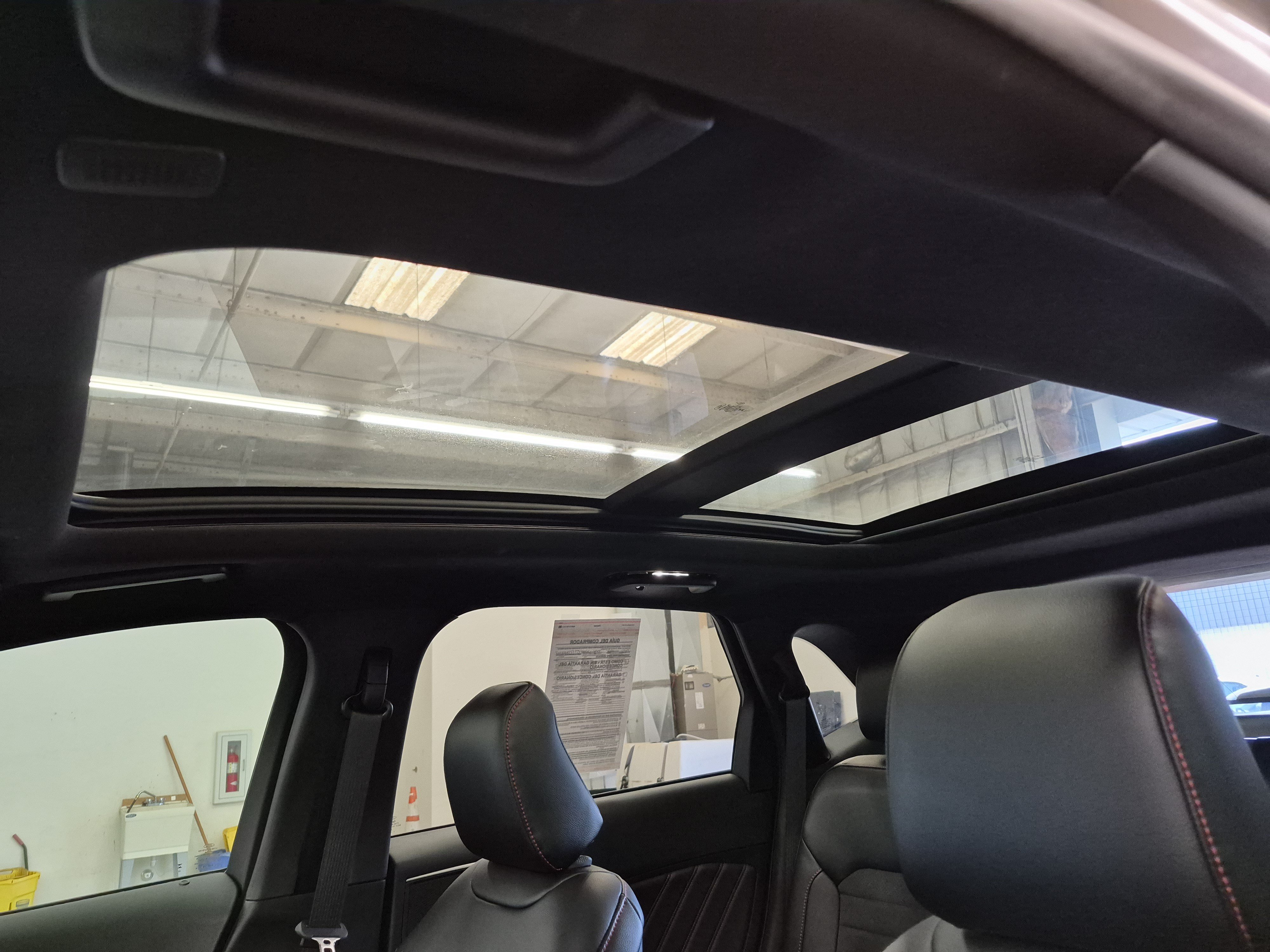 Certified 2024 Ford Edge ST-Line AWD/4WD image 39