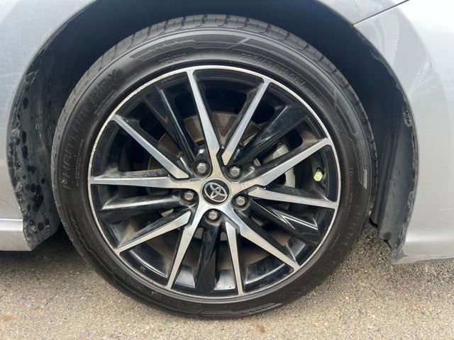 Used 2021 Toyota Camry SE FWD image 5