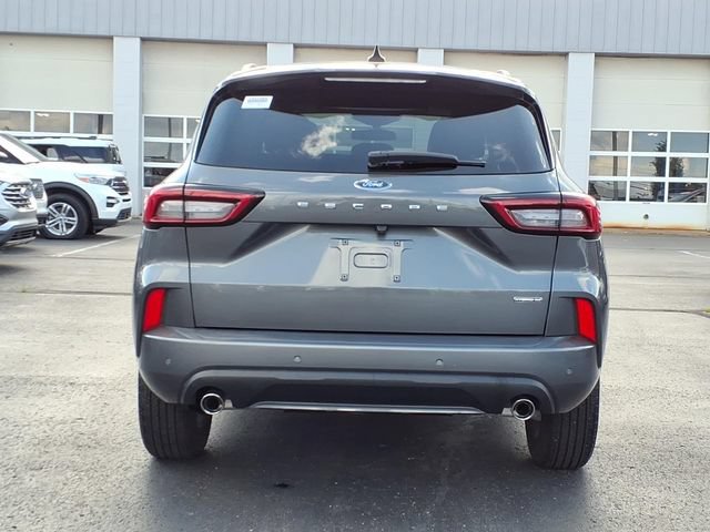 Certified 2023 Ford Escape ST-Line Select w/ Tech Pack #1 AWD/4WD image 6