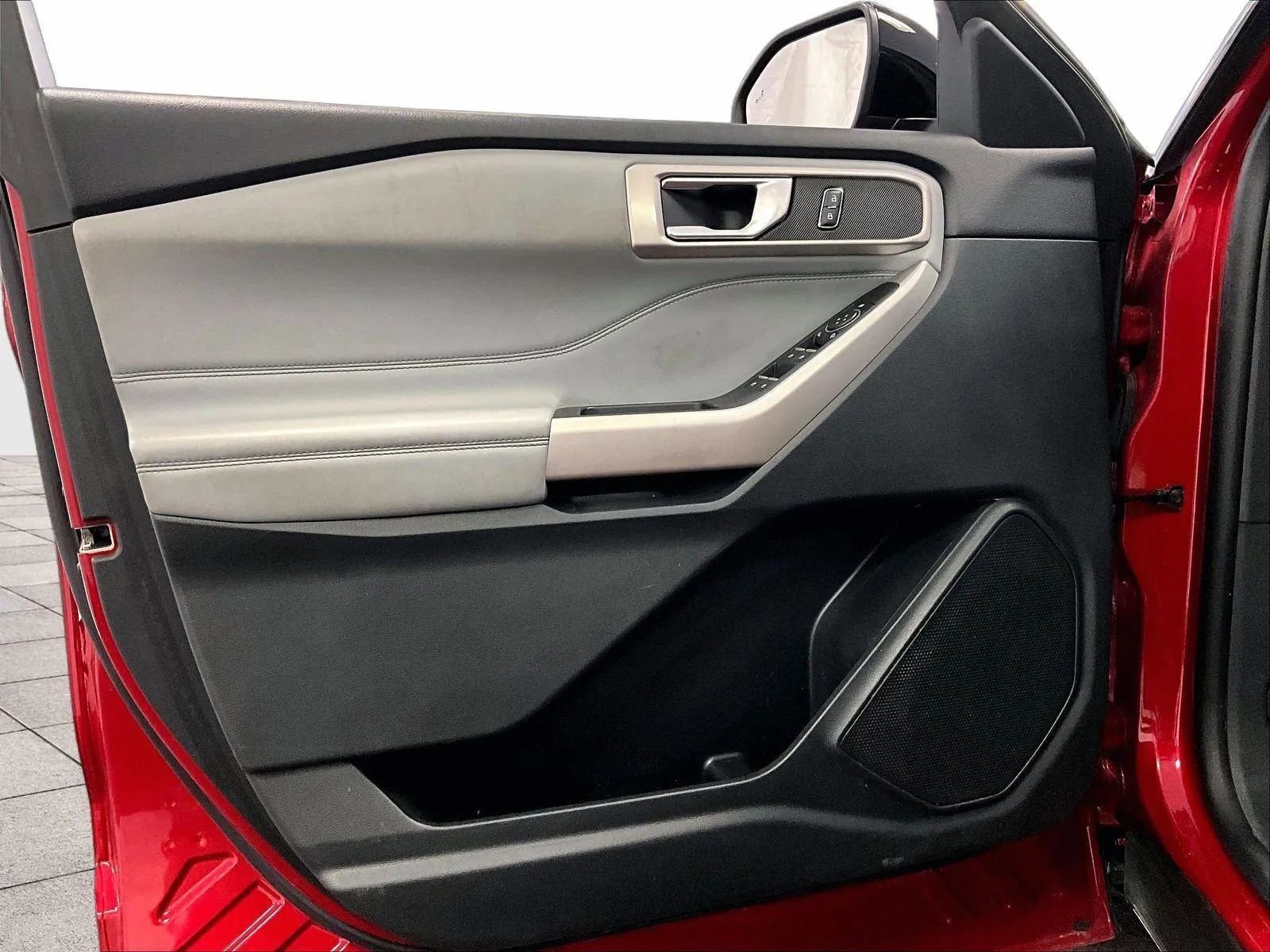 Certified 2023 Ford Explorer XLT w/ Equipment Group 202A image 22