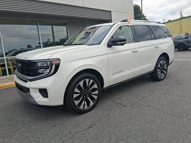 Certified 2025 Ford Expedition Platinum w/ Driver's Package AWD/4WD image 2
