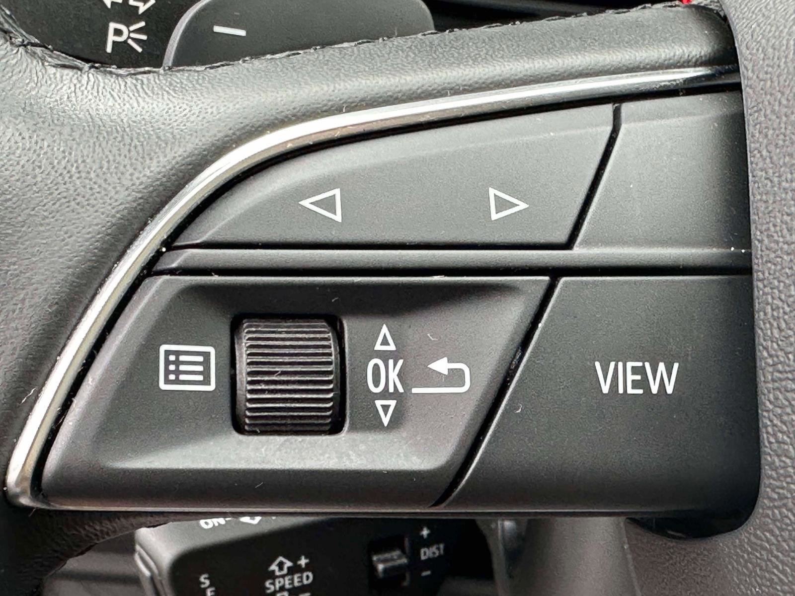 Used 2023 Audi Q8 Prestige w/ Prestige Package image 21