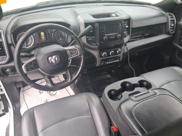 Used 2024 RAM 2500 Tradesman w/ Chrome Appearance Group AWD/4WD image 10