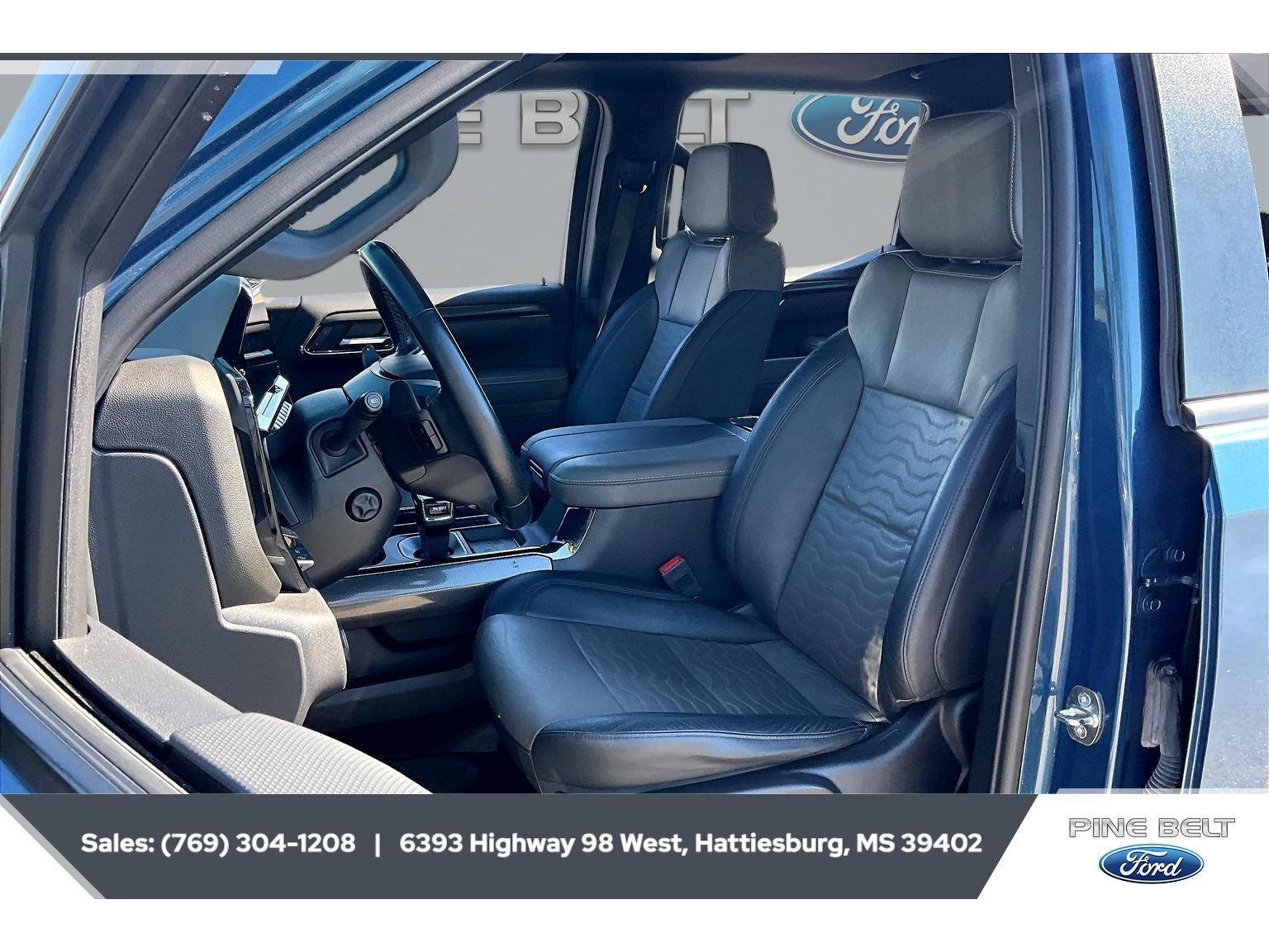 Used 2024 Chevrolet Silverado 1500 ZR2 w/ Technology Package AWD/4WD image 19