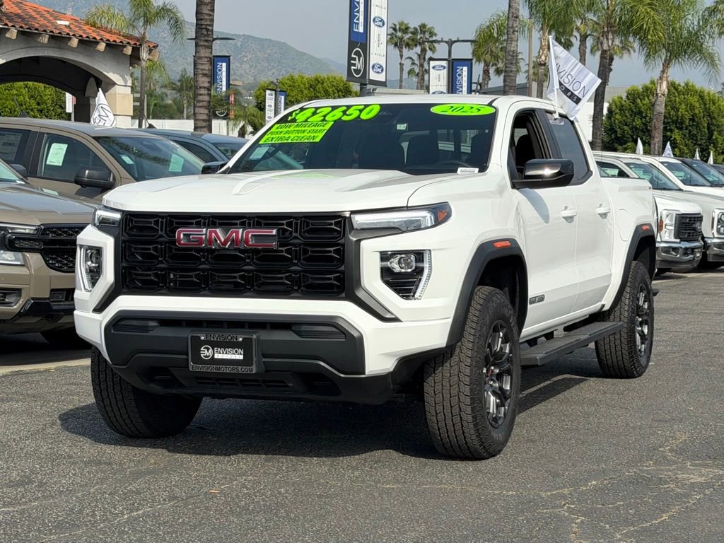 Used 2025 GMC Canyon Elevation AWD/4WD image 4