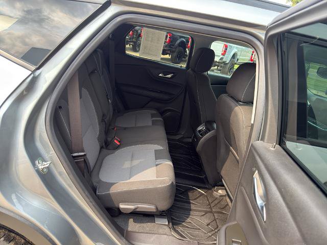 Used 2024 Chevrolet Blazer LT w/ Convenience Package FWD image 16