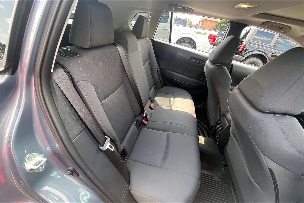 Used 2023 Toyota Corolla Cross LE w/ Moonroof Package AWD/4WD image 26