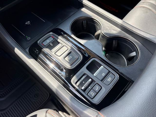 Used 2023 Honda Pilot TrailSport image 26