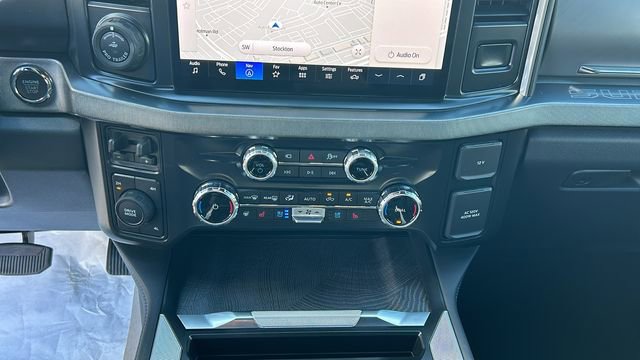 Certified 2025 Ford F450 Platinum w/ FX4 Off-Road Package image 21