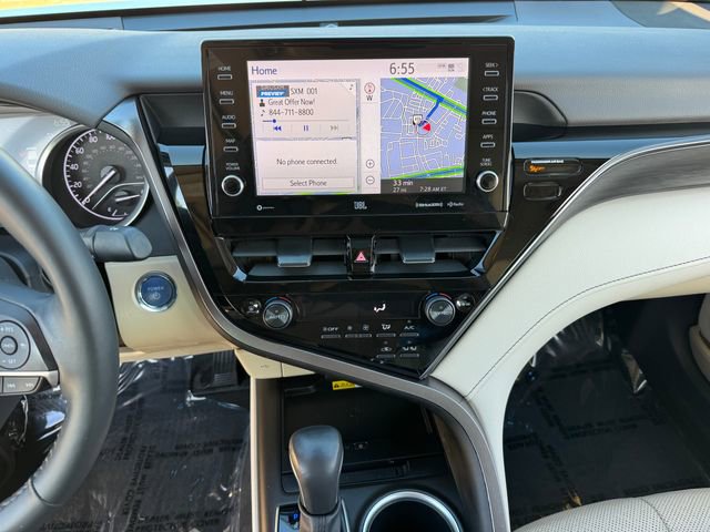 Used 2023 Toyota Camry XLE w/ Navigation Package FWD image 24
