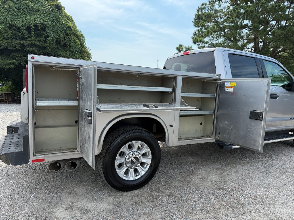 Certified 2022 Ford F250 XLT w/ XLT Value Package AWD/4WD image 15