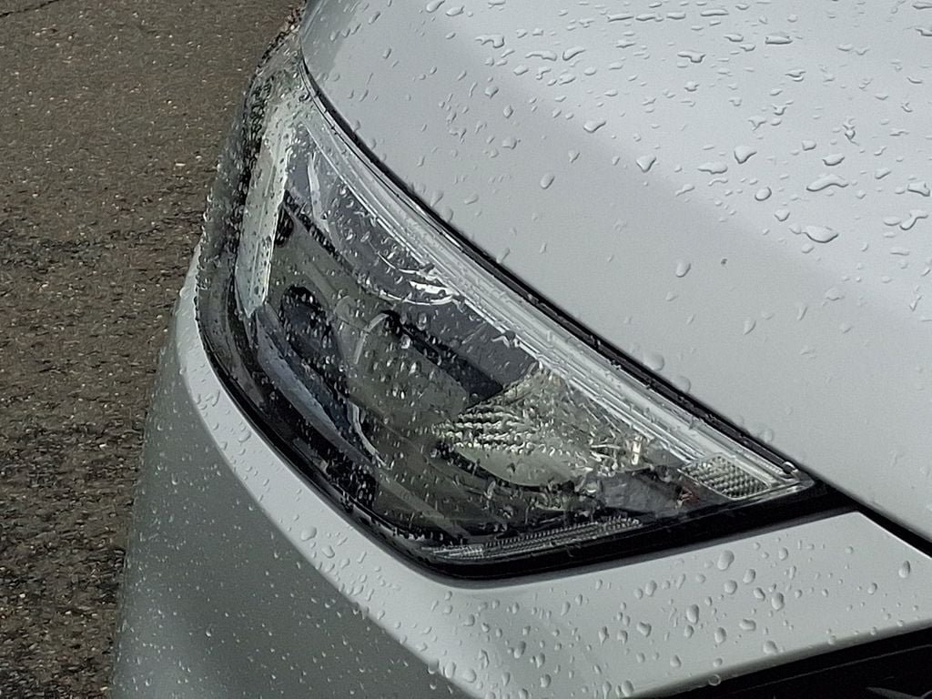 Certified 2019 Ford Edge ST w/ Cold Weather Package AWD/4WD image 9